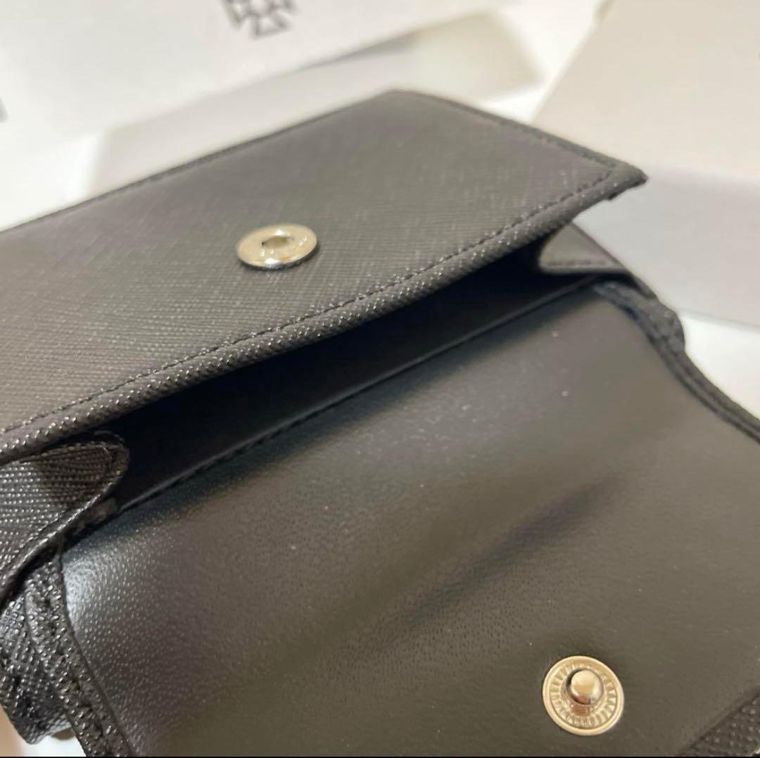 Vivienne Westwoodヴィヴィアン 三つ折り　財布　黒　シルバー