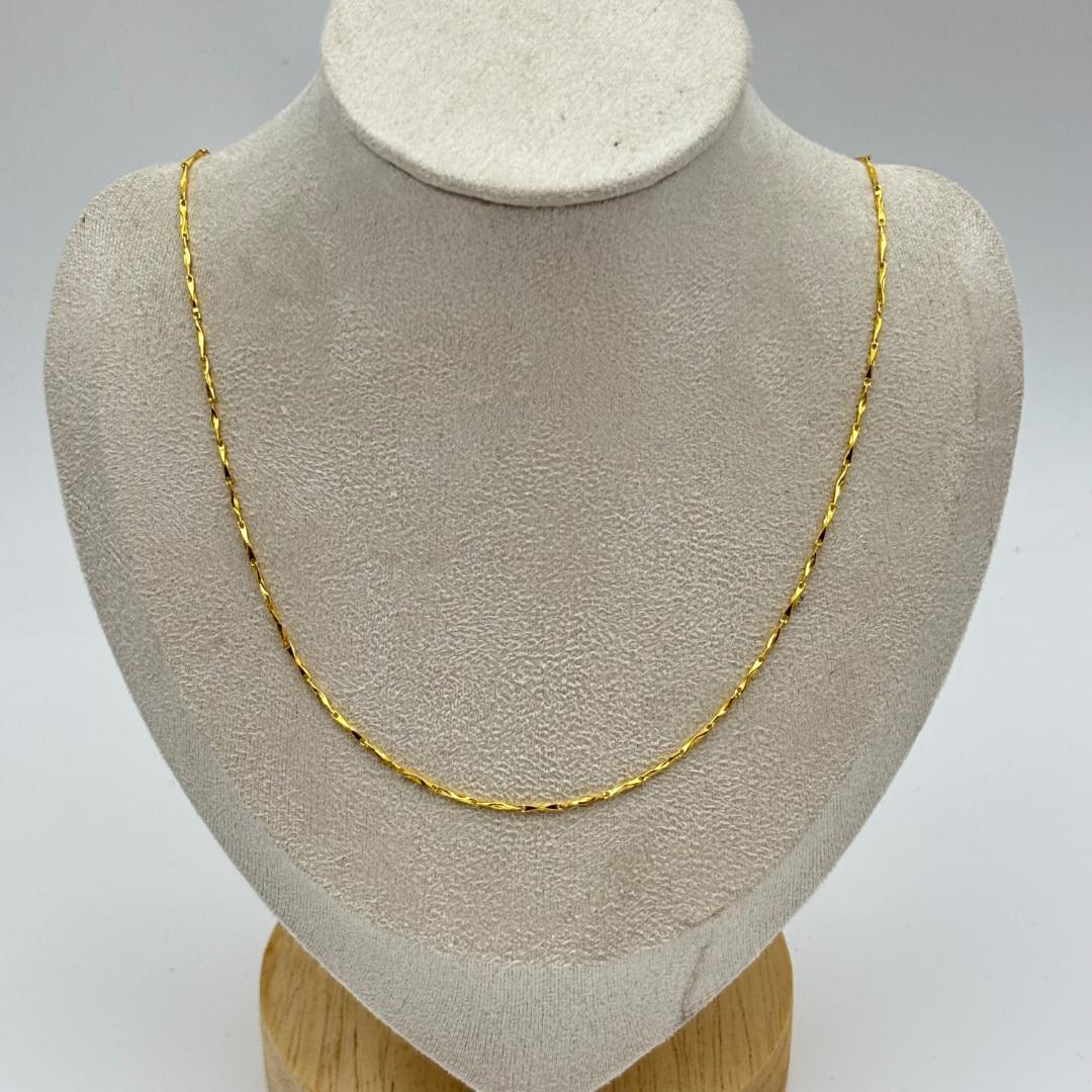 K18ゴールド ツイストチェーンネックレス 2.11g