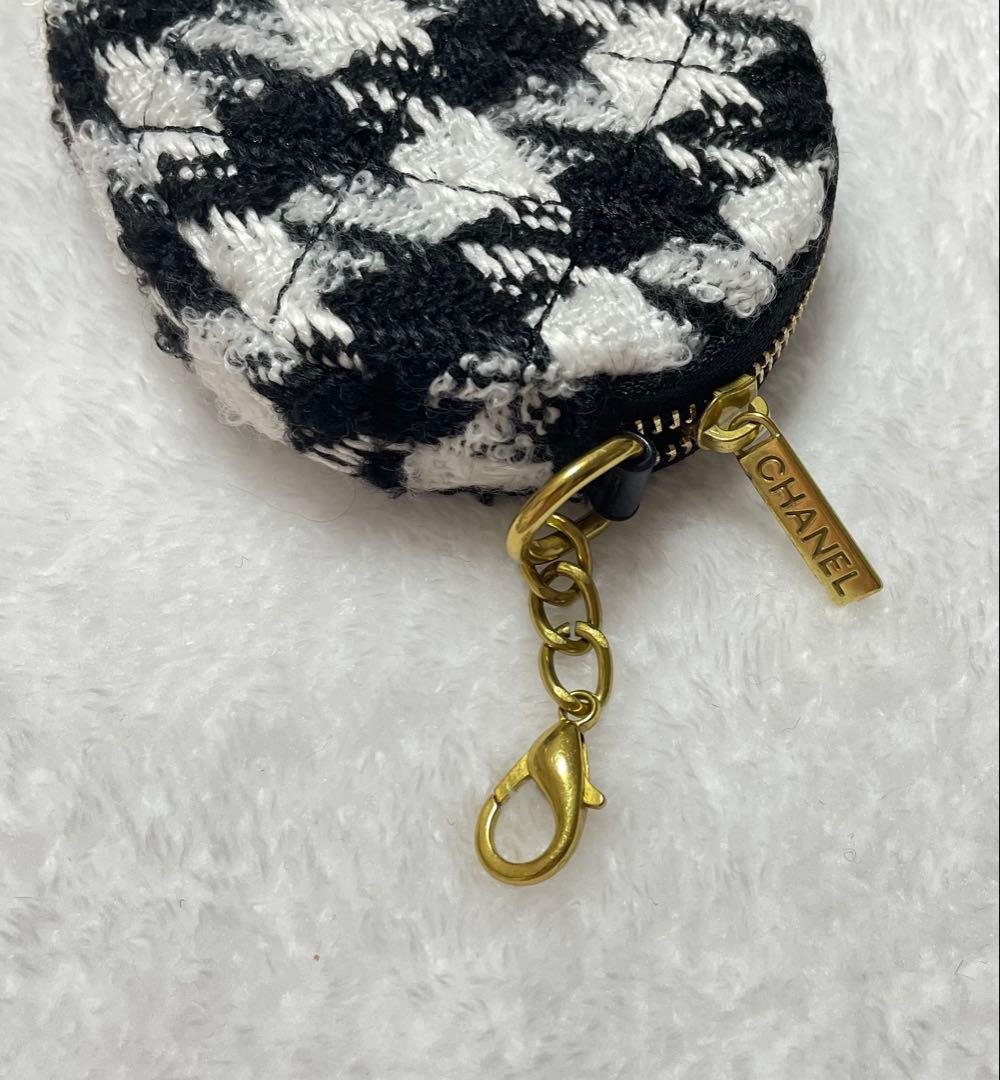 CHANEL シャネル VIPノベルティショルダー　パース付き