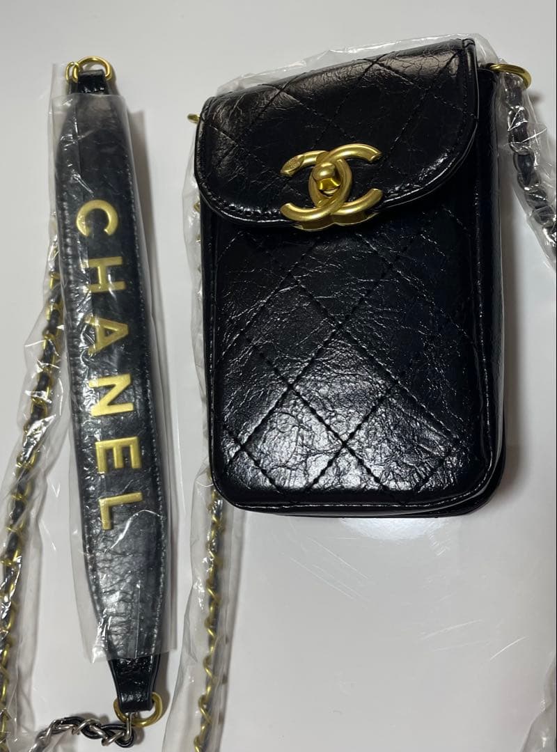 CHANEL シャネル VIPノベルティショルダー　パース付き