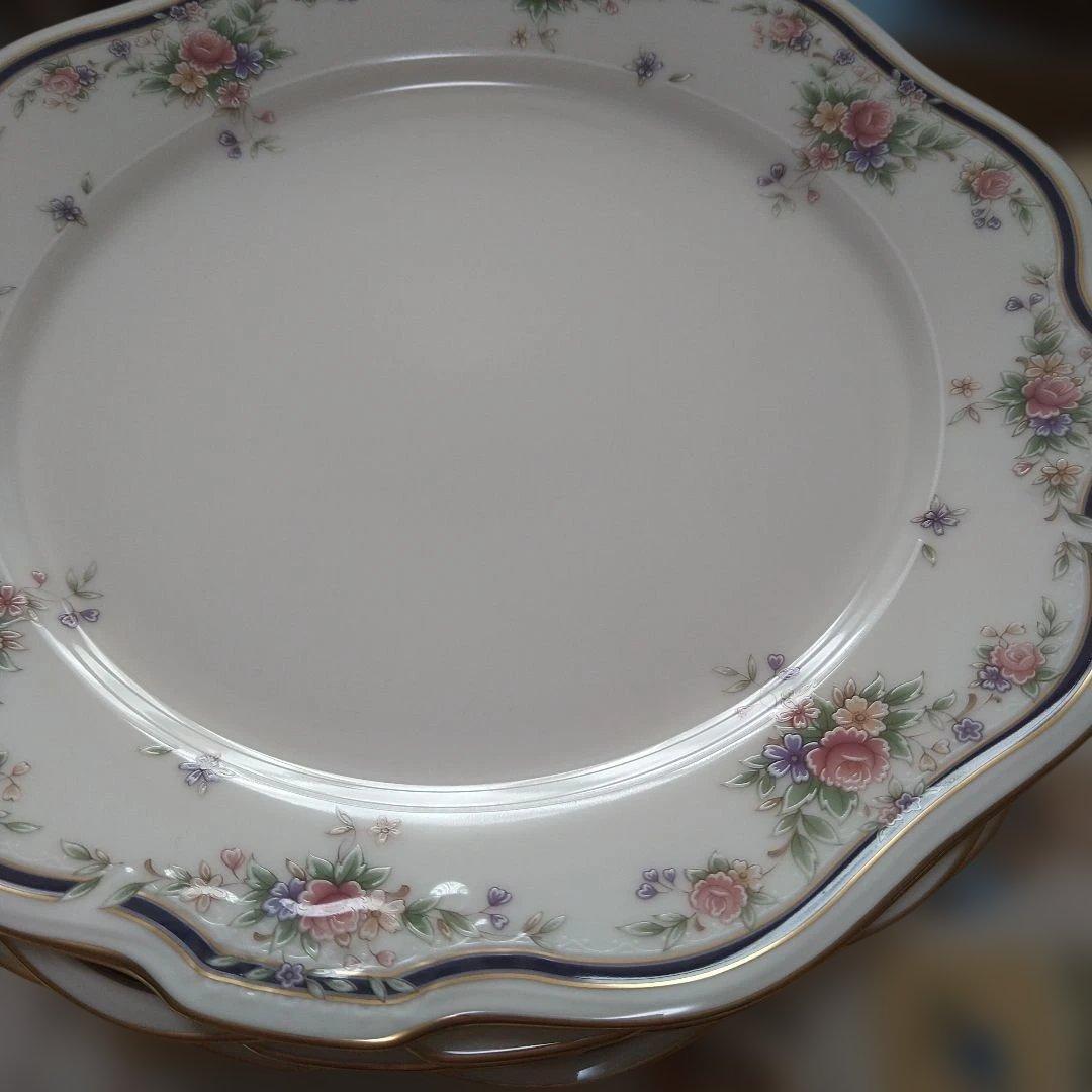 ♥Lena♥ノリタケ　コンテンポラリー小花柄食器セット