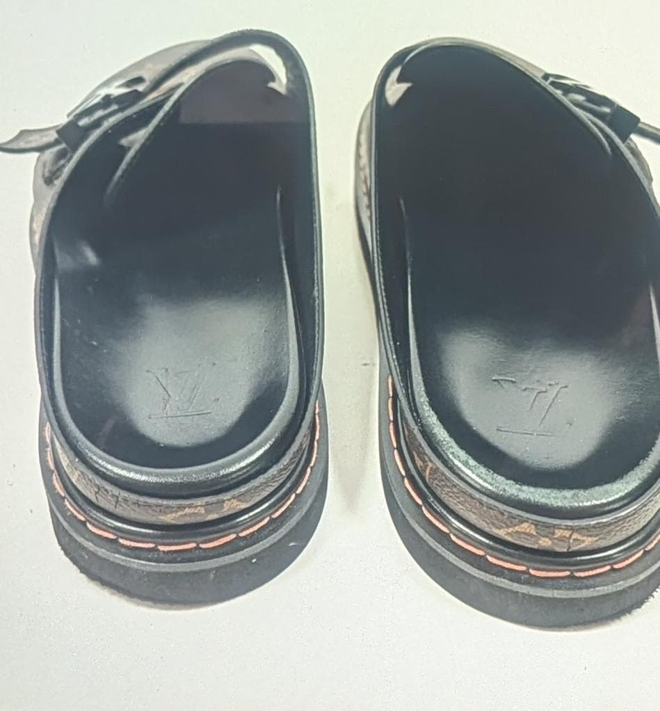Louis Vuitton モノグラム クロッグサンダル