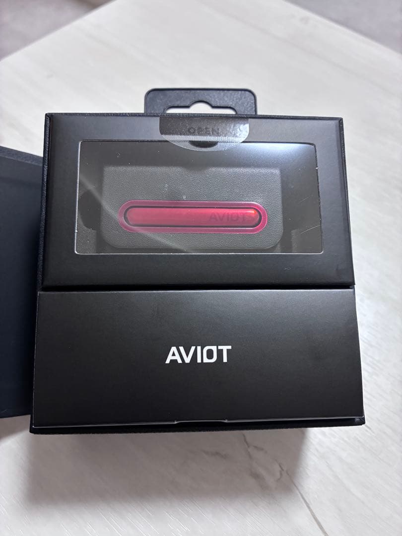 HYDEコラボモデルイヤホン TE-J2-666 AVIOT