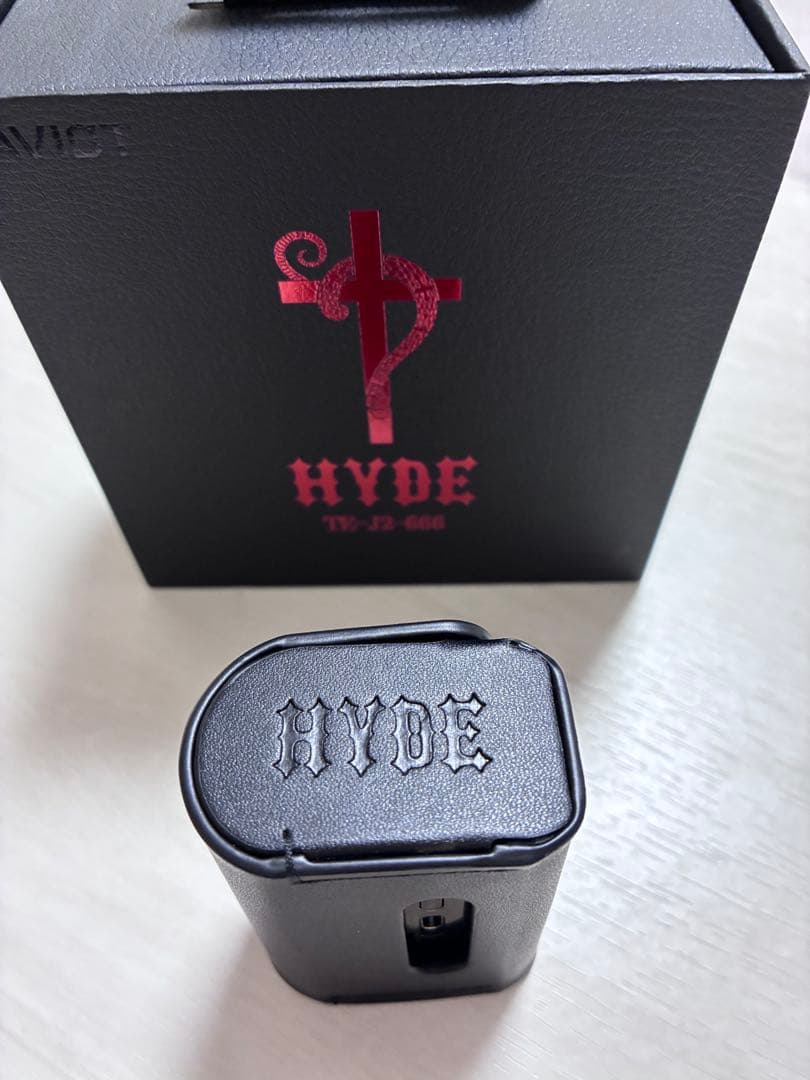 HYDEコラボモデルイヤホン TE-J2-666 AVIOT