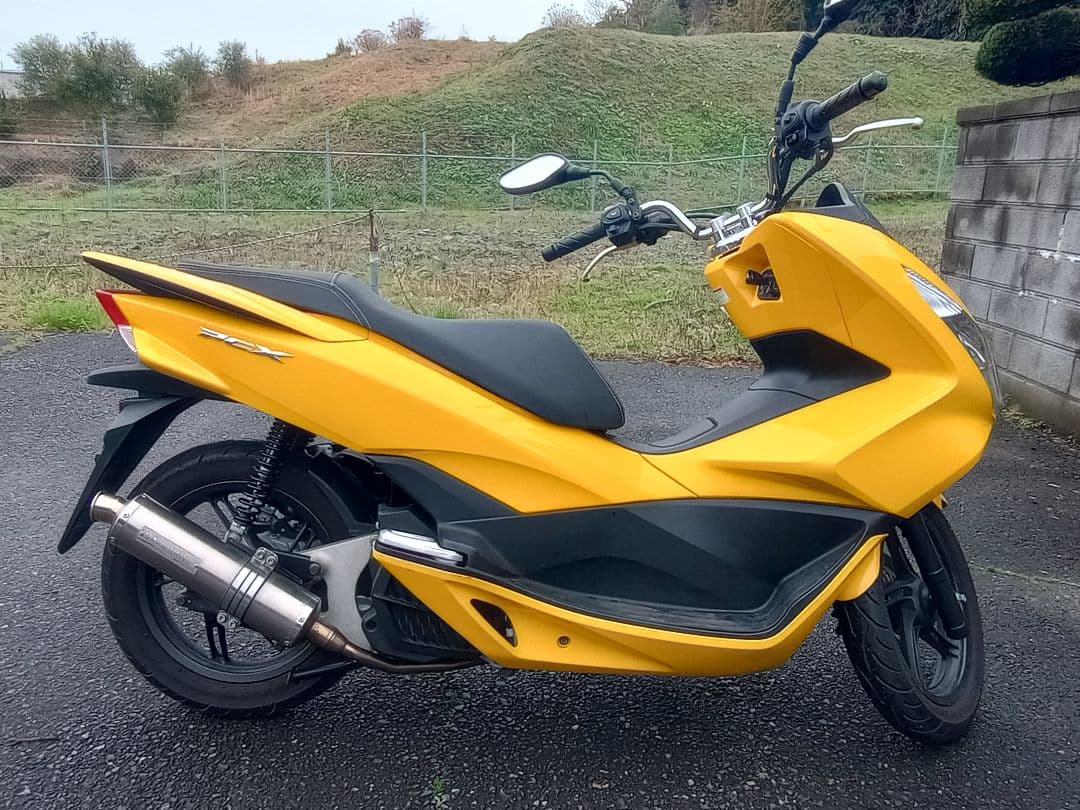 【オペさま専用】pcx125 jf56 純正カウルセット クリッパーイエロー