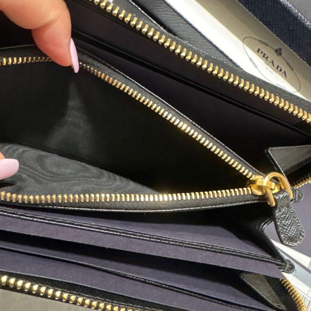 プラダ　長財布　サフィアーノ　黒