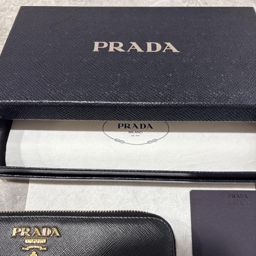 プラダ　長財布　サフィアーノ　黒