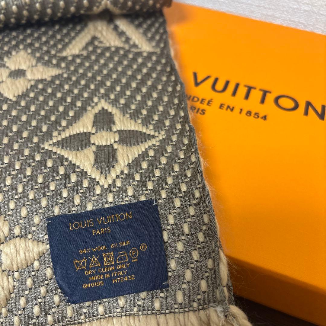 【値下げしました】LOUIS VUITTON マフラー ベージュ