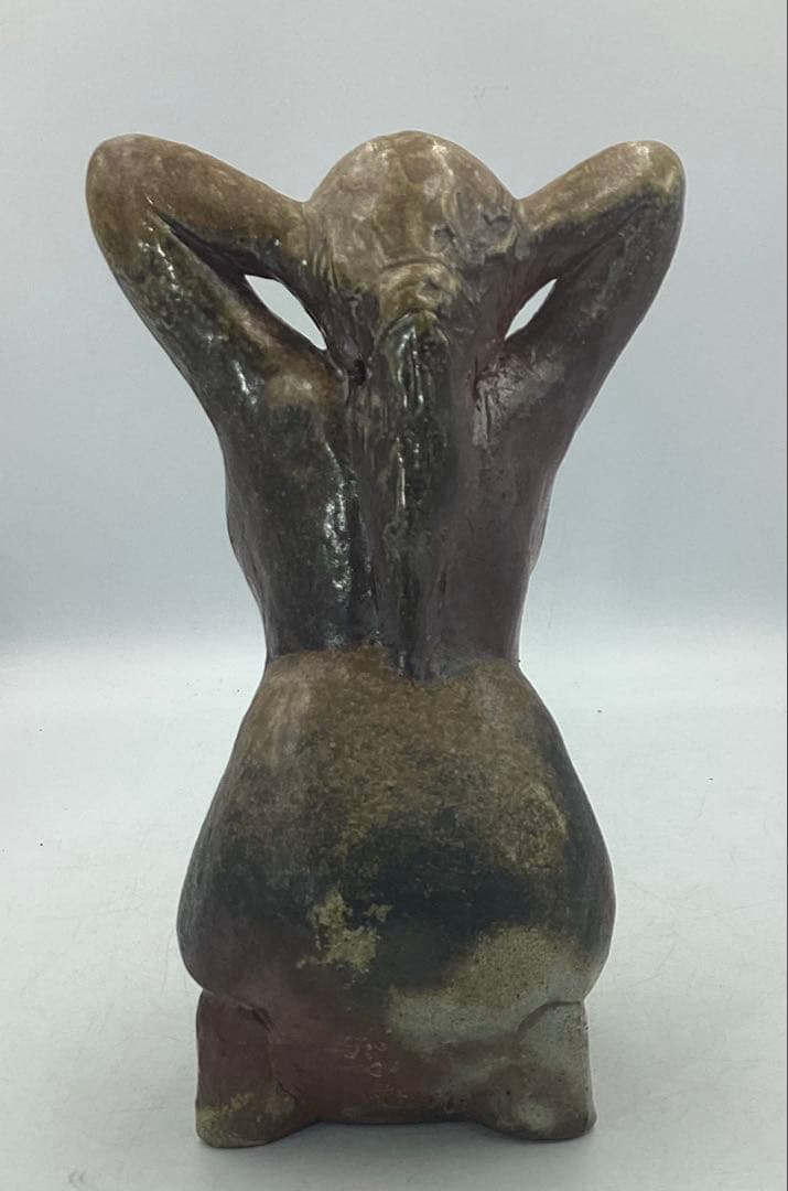 ★ 木南知加選先生　昭和初期の名工　備前焼裸婦　共箱　【27】　★