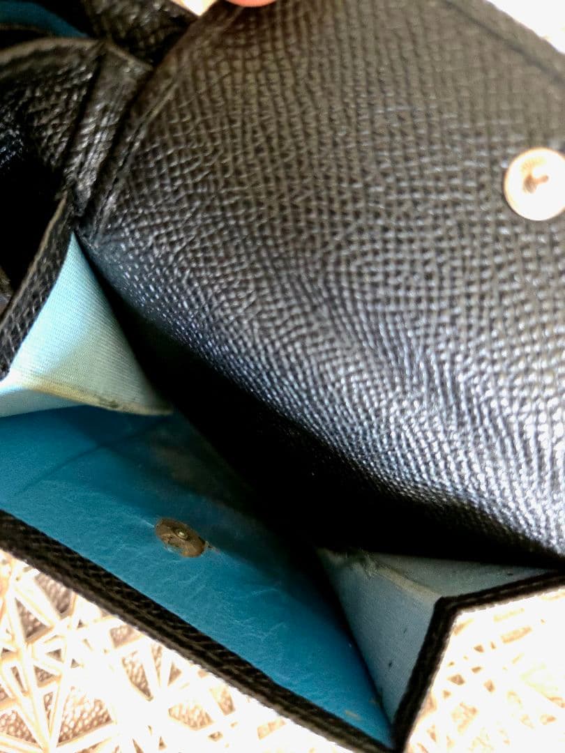 BVLGARI ブラック 二つ折り財布 箱付き