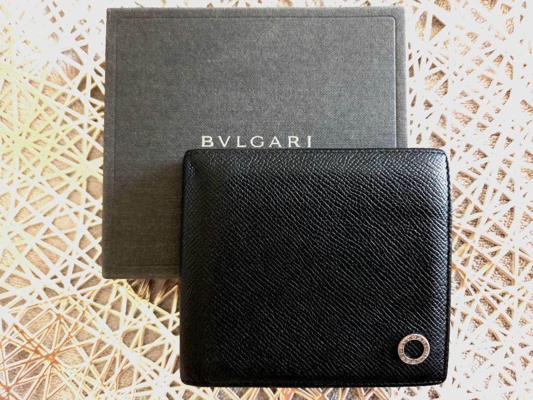 BVLGARI ブラック 二つ折り財布 箱付き