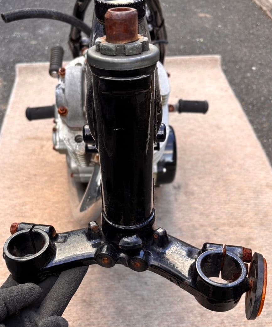 YAMAHA SR400 エンジン フレームセット