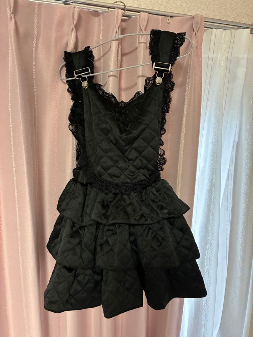 Dim Moire ディムモアール キルティングサロペット