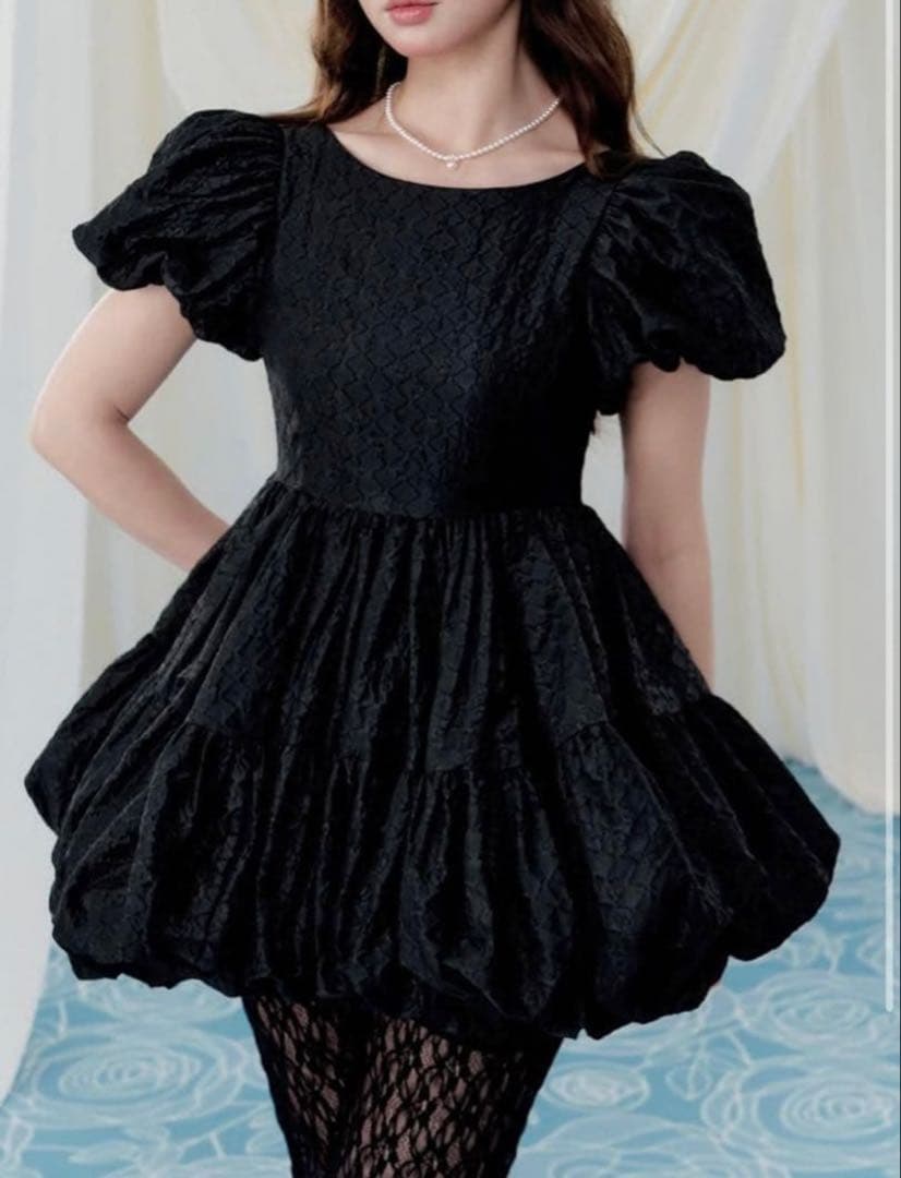 Treat Ürselfトリートユアセルフ　ジャガードバルーンワンピース　黒