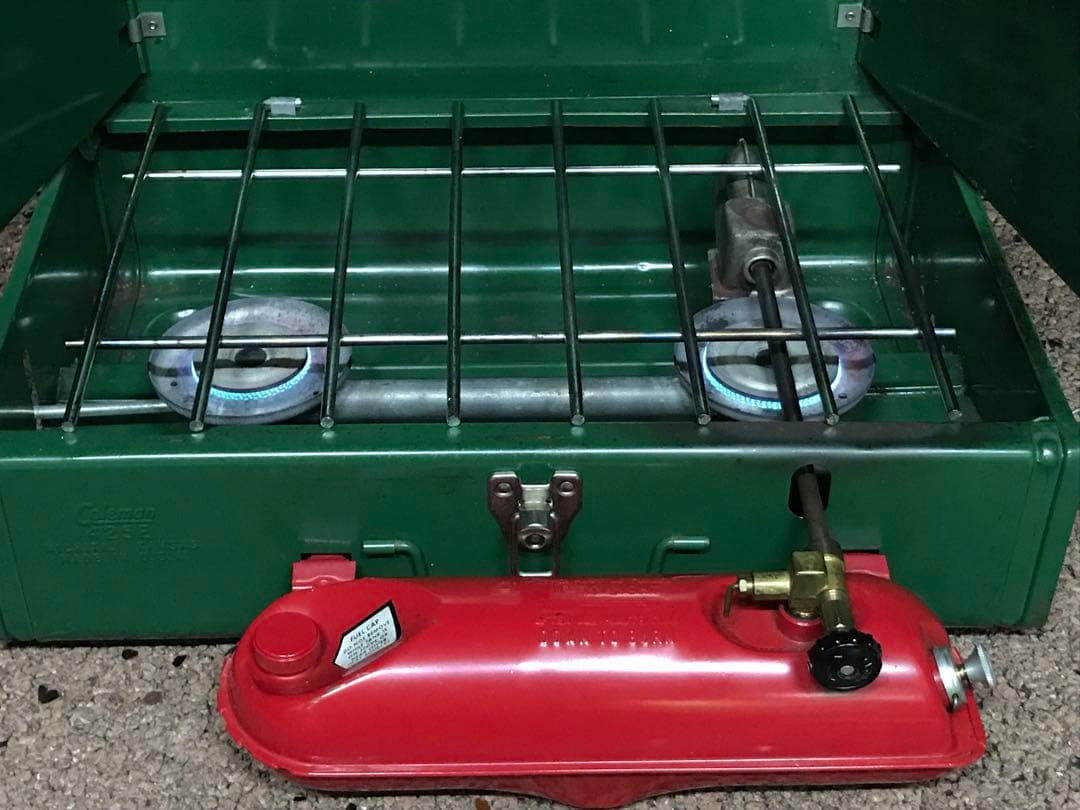 【ビンテージ】 コールマン ツーバーナーキャンプストーブ 425E499
