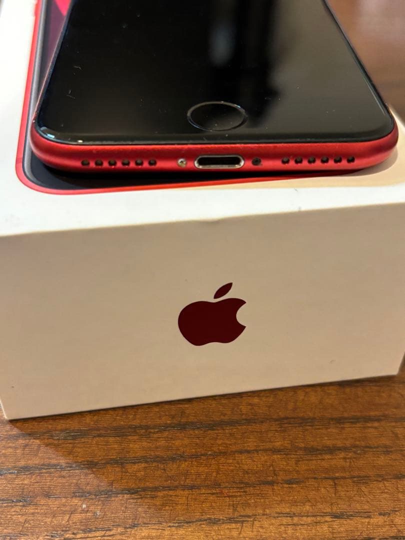 美品 iPhone SE 第二世代 64GB Product(RED) BT77