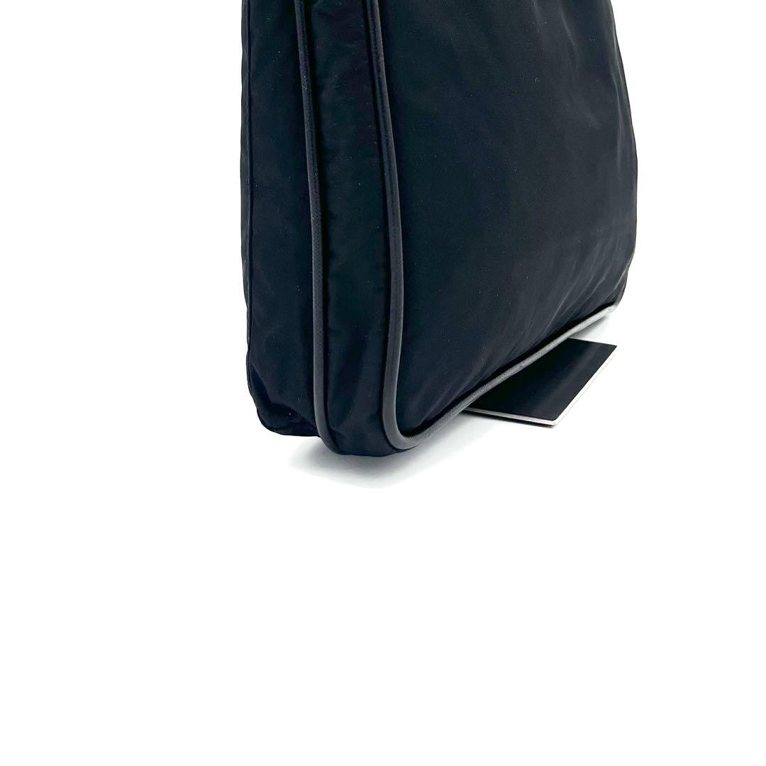 PRADAプラダ サコッシュ ショルダーバッグ テスート サフィアーノ ブラック