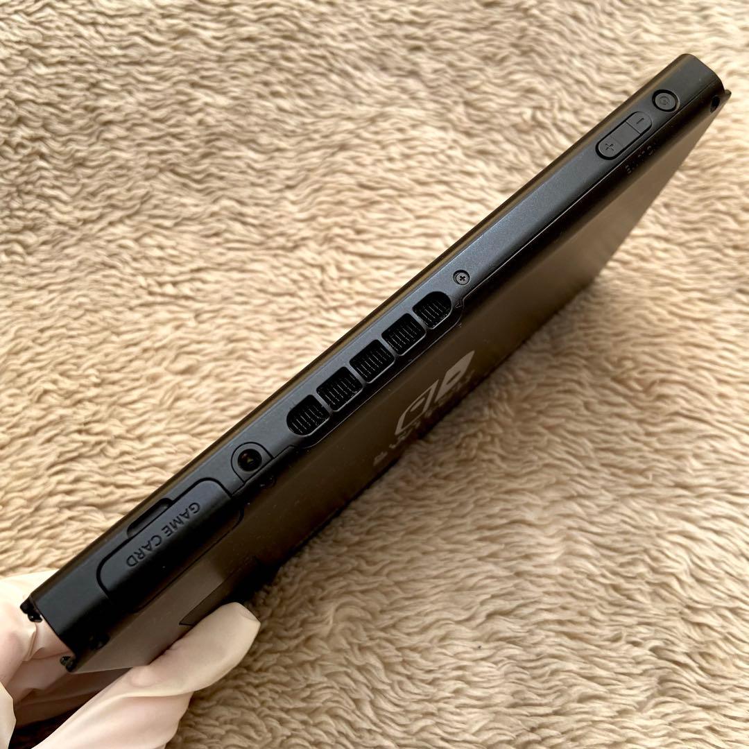 【任天堂】Nintendo Switch ネオンブルー・レッド