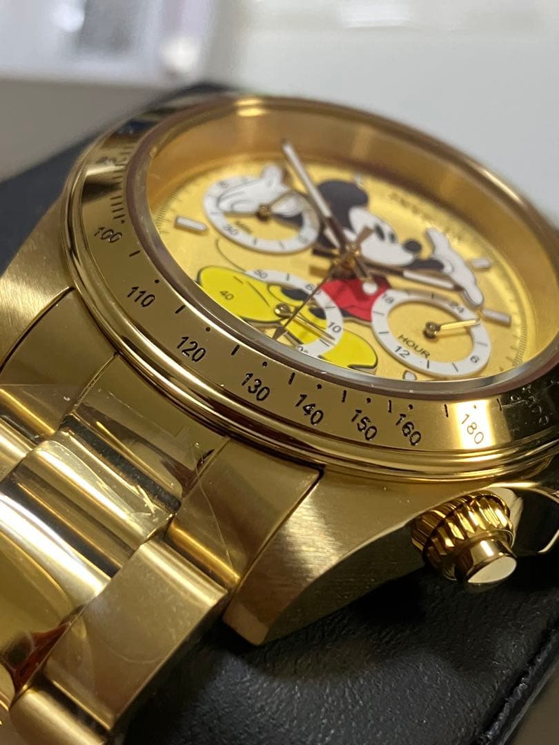 mickey ミッキーマウス　Disney　INVICTA　腕時計　ディズニー