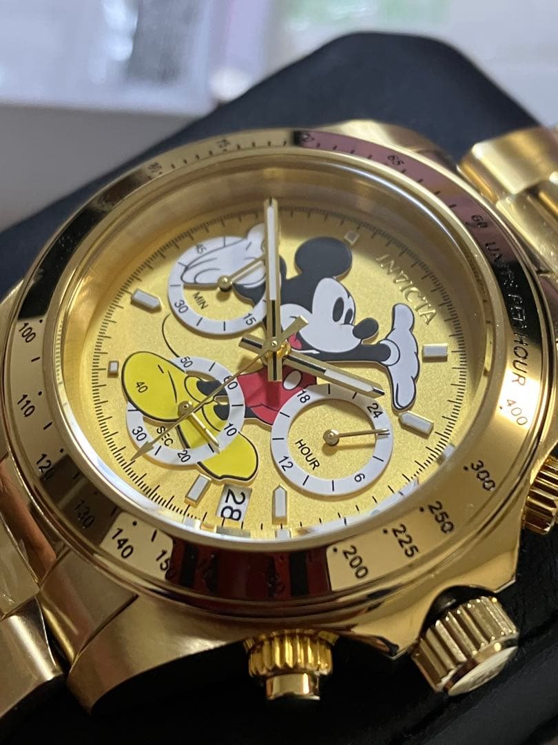 mickey ミッキーマウス　Disney　INVICTA　腕時計　ディズニー