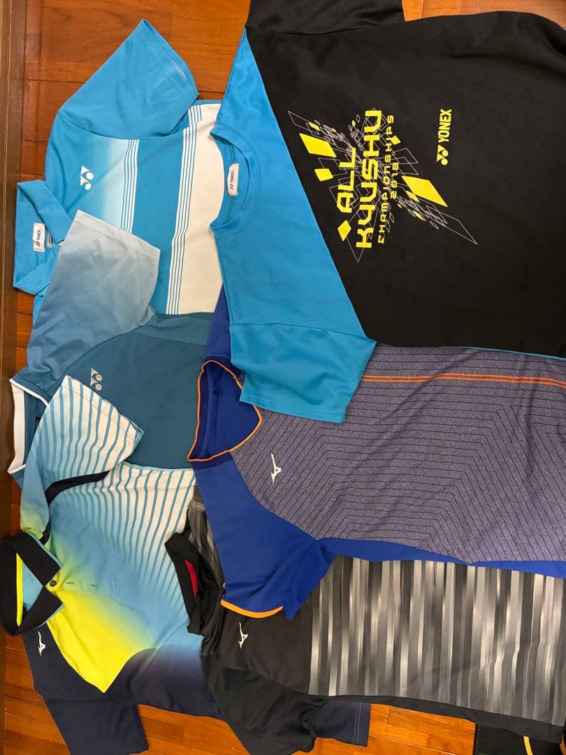 YONEX バドミントン用スポーツシャツ