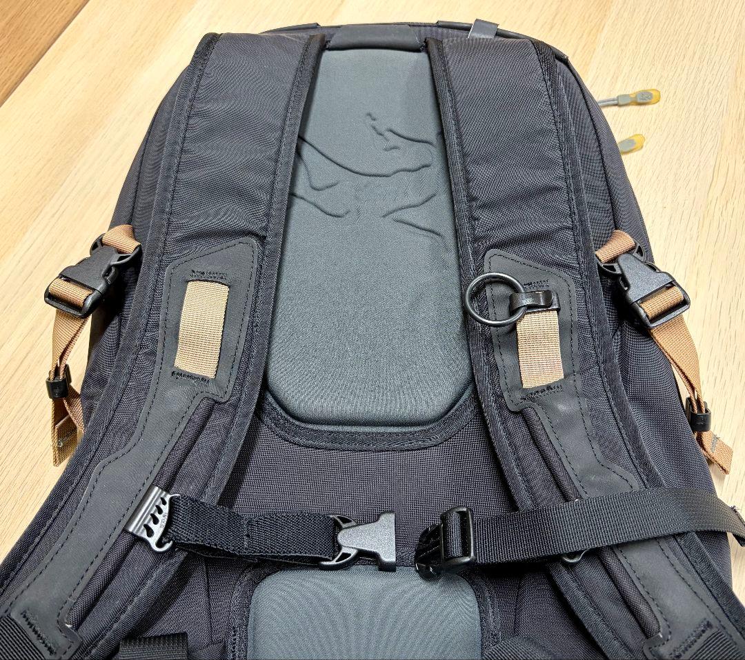 Arc'teryx Silo18 アークテリクス サイロ18 グレー