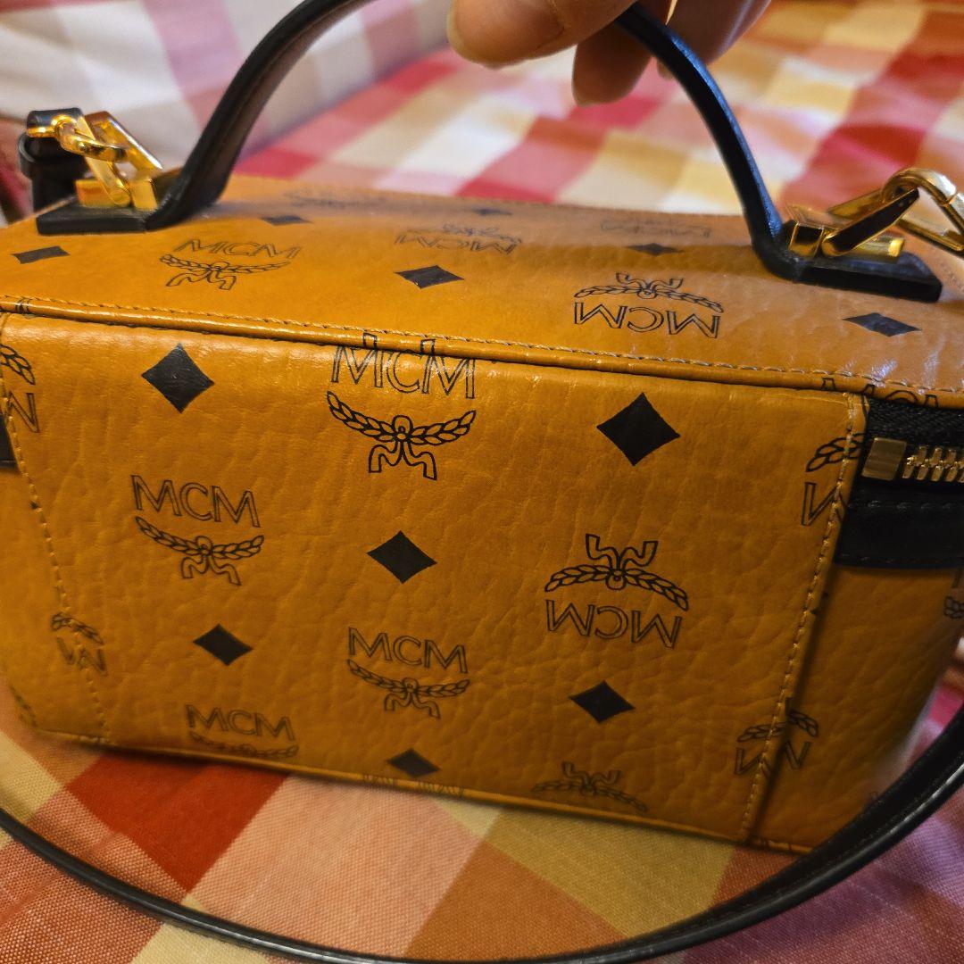 MCMバニティーバッグ美品