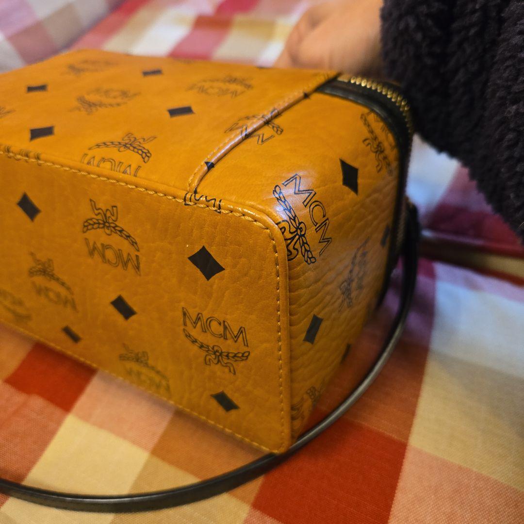 MCMバニティーバッグ美品