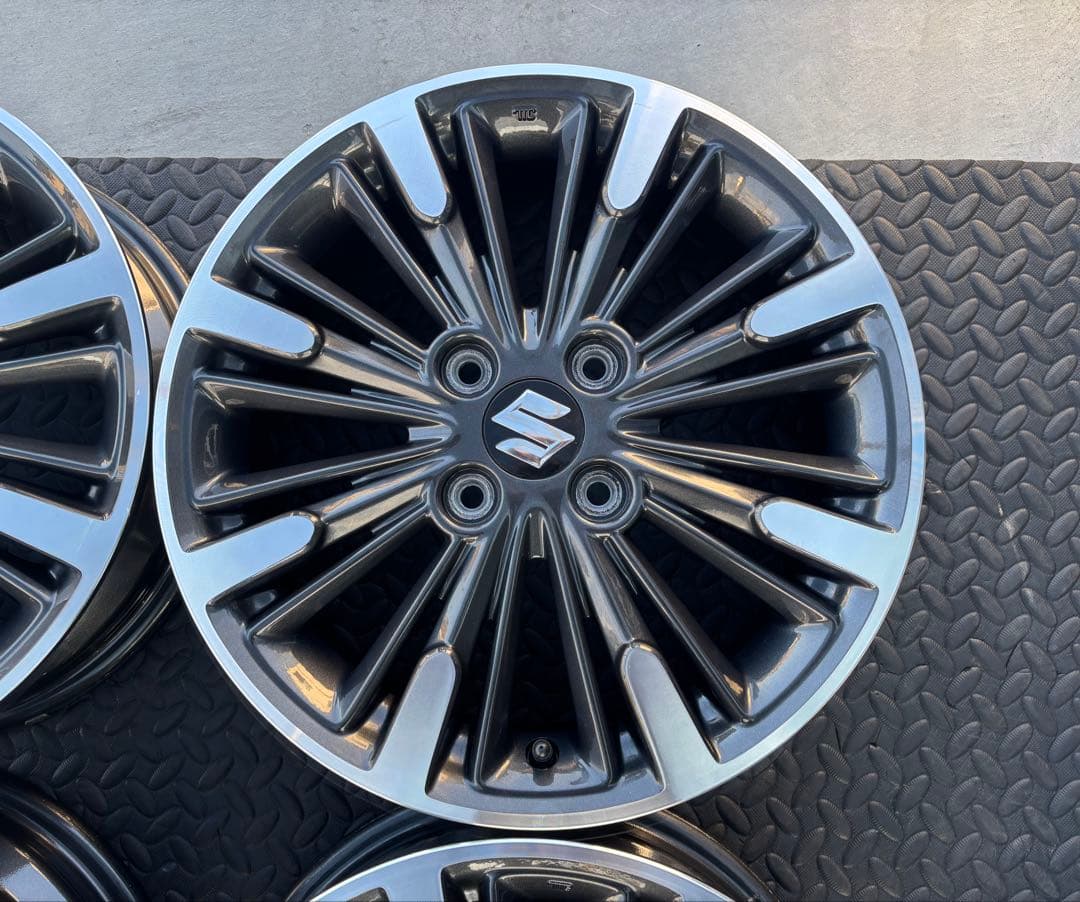 美品 mk53sスペーシアカスタム 純正 15インチ 4本 エアバルブ新品交換済