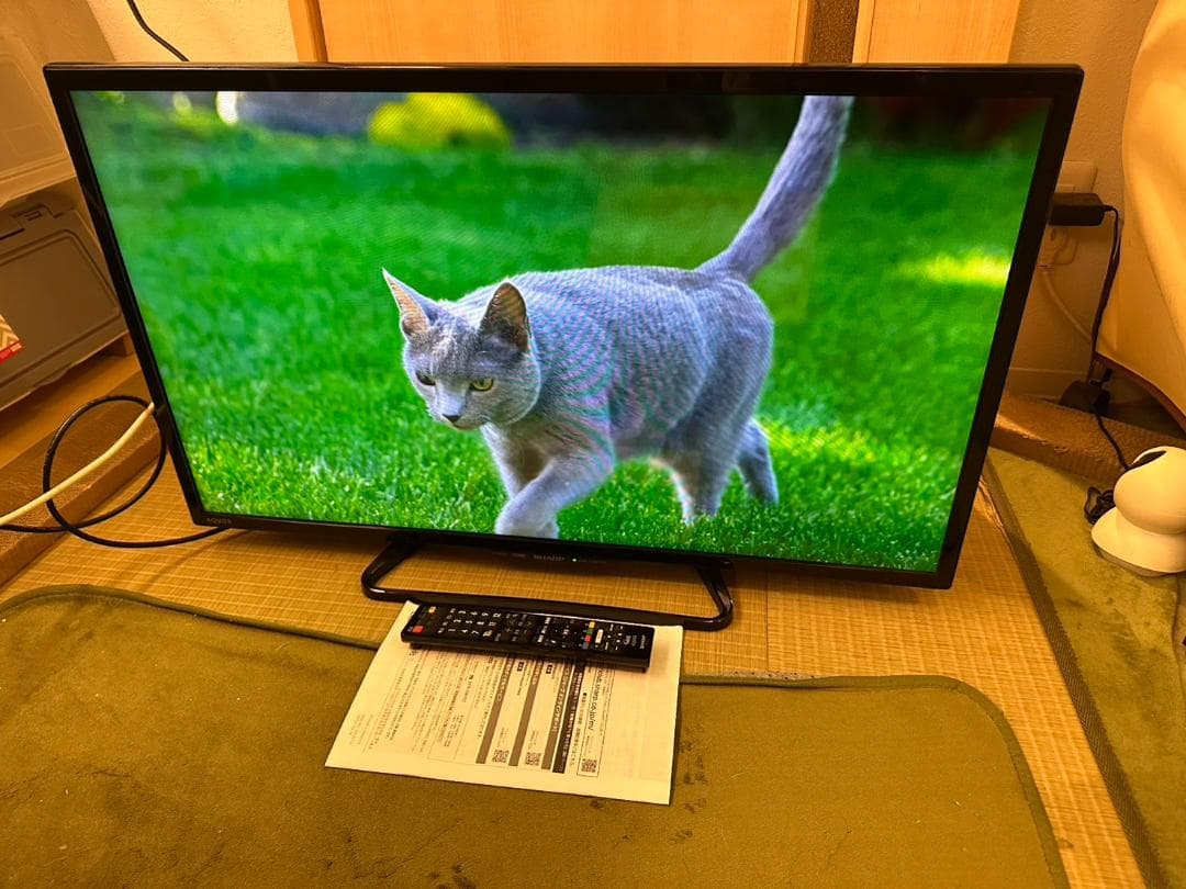 SHARP シャープ　32型　スマートテレビ LC-32W35 17年　極美品！