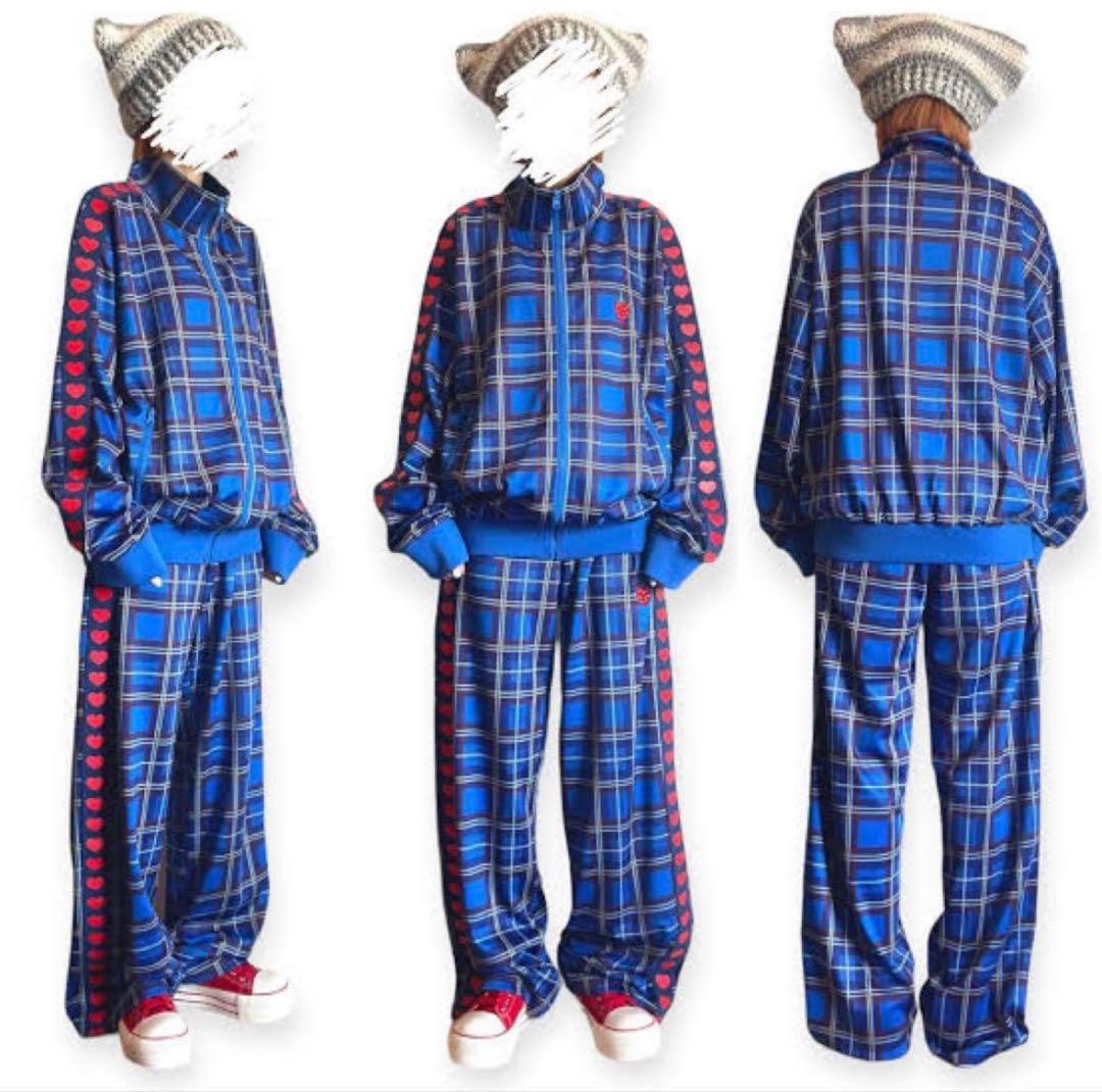 heihei トラックジャケット➕トラックパンツ 青 いちご