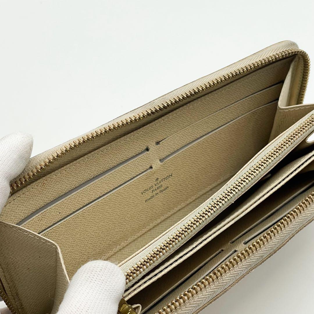 ルイヴィトン ジッピーウォレット ダミエ アズール ラウンド 長財布 ホワイト