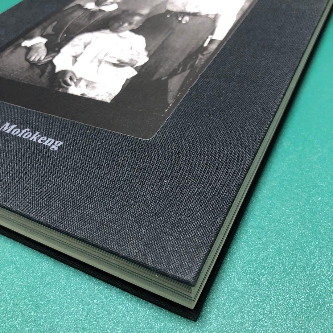アート・デザイン・音楽 The Black Photo Album / Steidl