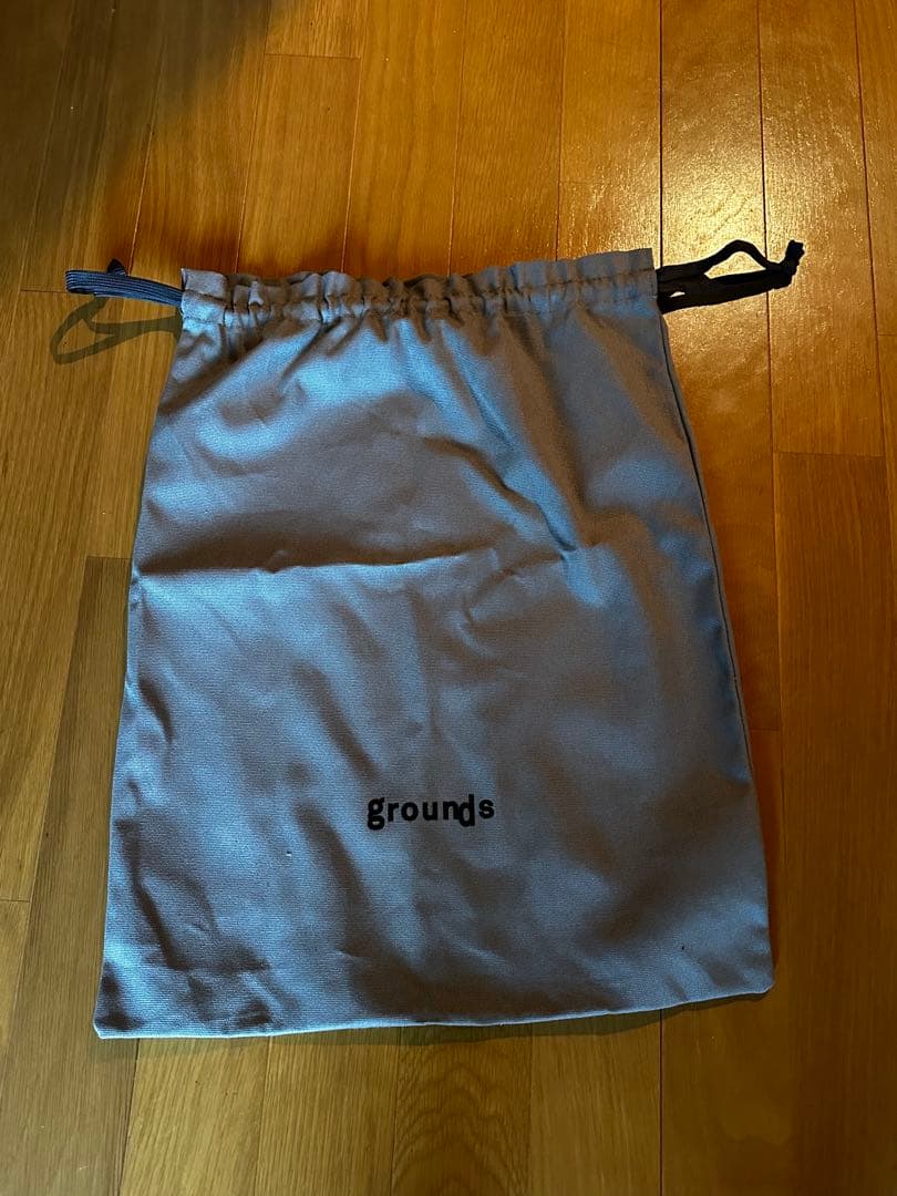grounds スニーカー　23.5〜24