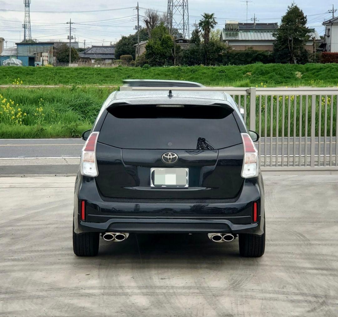 d*i様 超美品 プリウスα ガナドール 4本出しマフラー