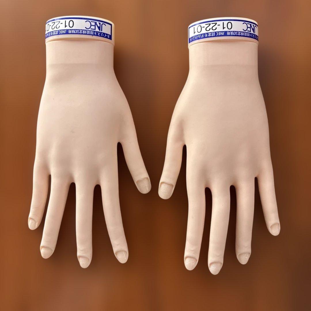 ネイリスト技能検定試験用JNEC認定モデルハンド チップ・シール付