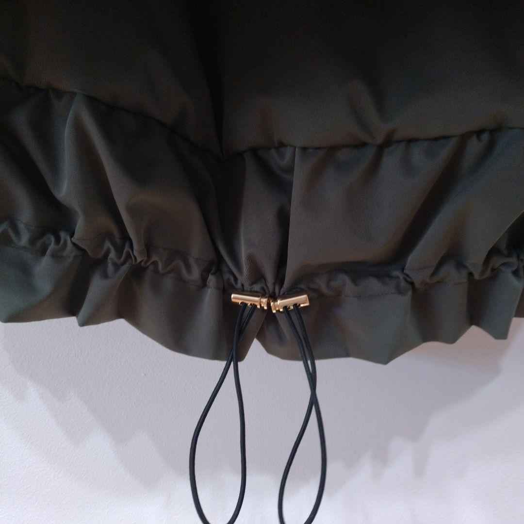 最終限界価格【美品】トロワ　フード付きダウンベスト