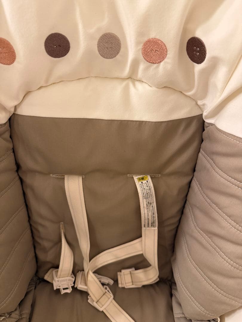 コンビ ネムリラ エッグショック BE ココアブラウン　ハイローチェアー