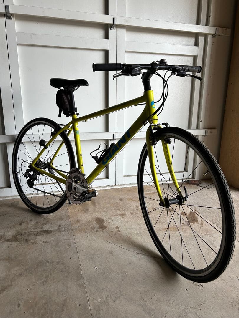 GIANT クロスバイク SHIMANO 24変速 ジャイアント シマノ