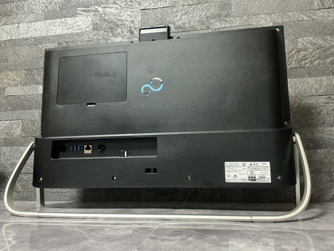 富士通 corei7-8750H 一体型PC 新品メモリ16GB 新品M2SSD