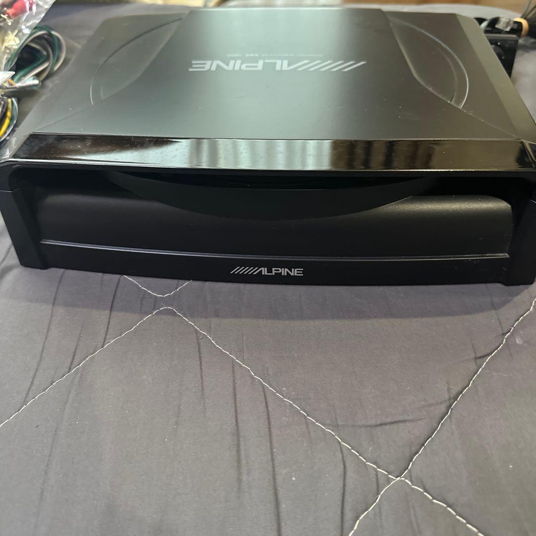 おとくん　専用　 ALPINE SWE-1200 パワードサブウーファー