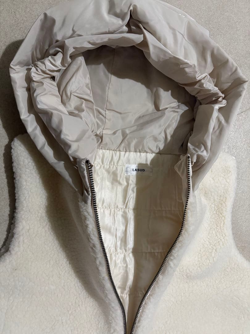 【shanlulu.mama】LASUD☆フード付きボアベスト