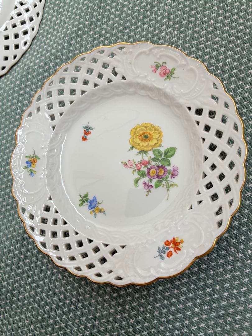 s*u様 マイセンの透かし彫り15cmプレート5枚セット