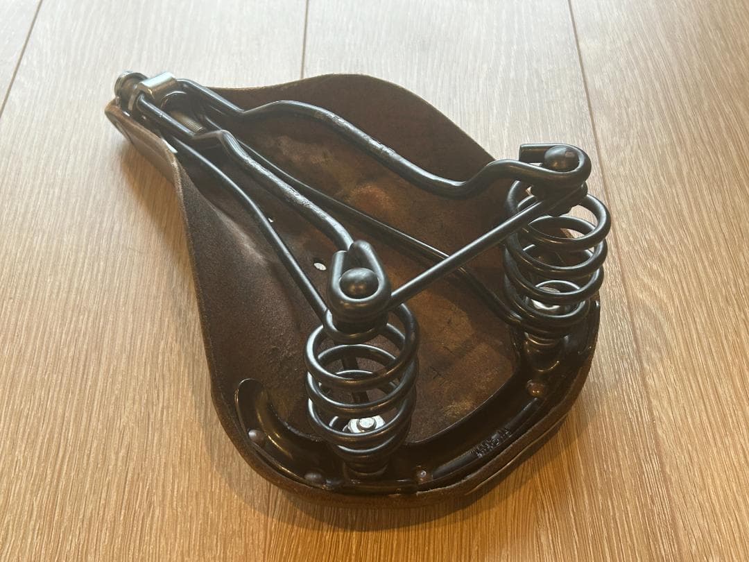 K*o様 BROOKS B17 flyer special ブラック