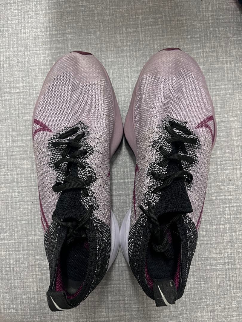 NIKEナイキ エア ズーム テンポ ネクスト% フライニット 23.5cm