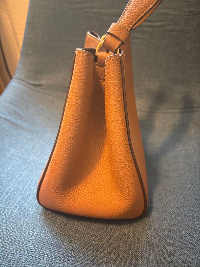 Tory Burch ブラウンレザー ハンドバッグ