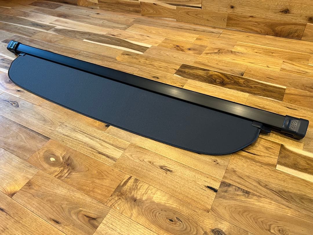 ハリアー80系　トヨタ純正トノカバー