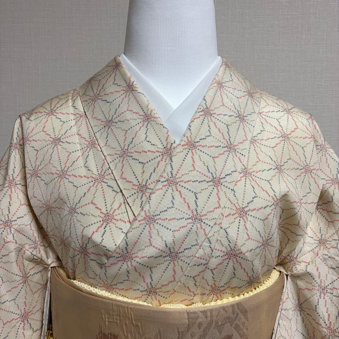 未使用近い　美品　袷　正絹　白紬　十日町紬系　小紋　フルセット