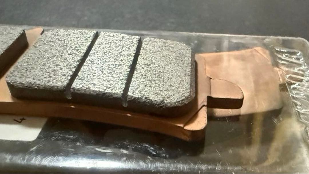 デイトナ ゴールデンパッドχ 赤パッド 隼 GSX1300R ブレーキパッド