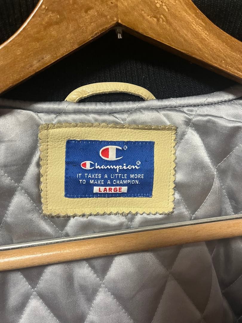 Champion スタジャン ネイビー/アイボリー